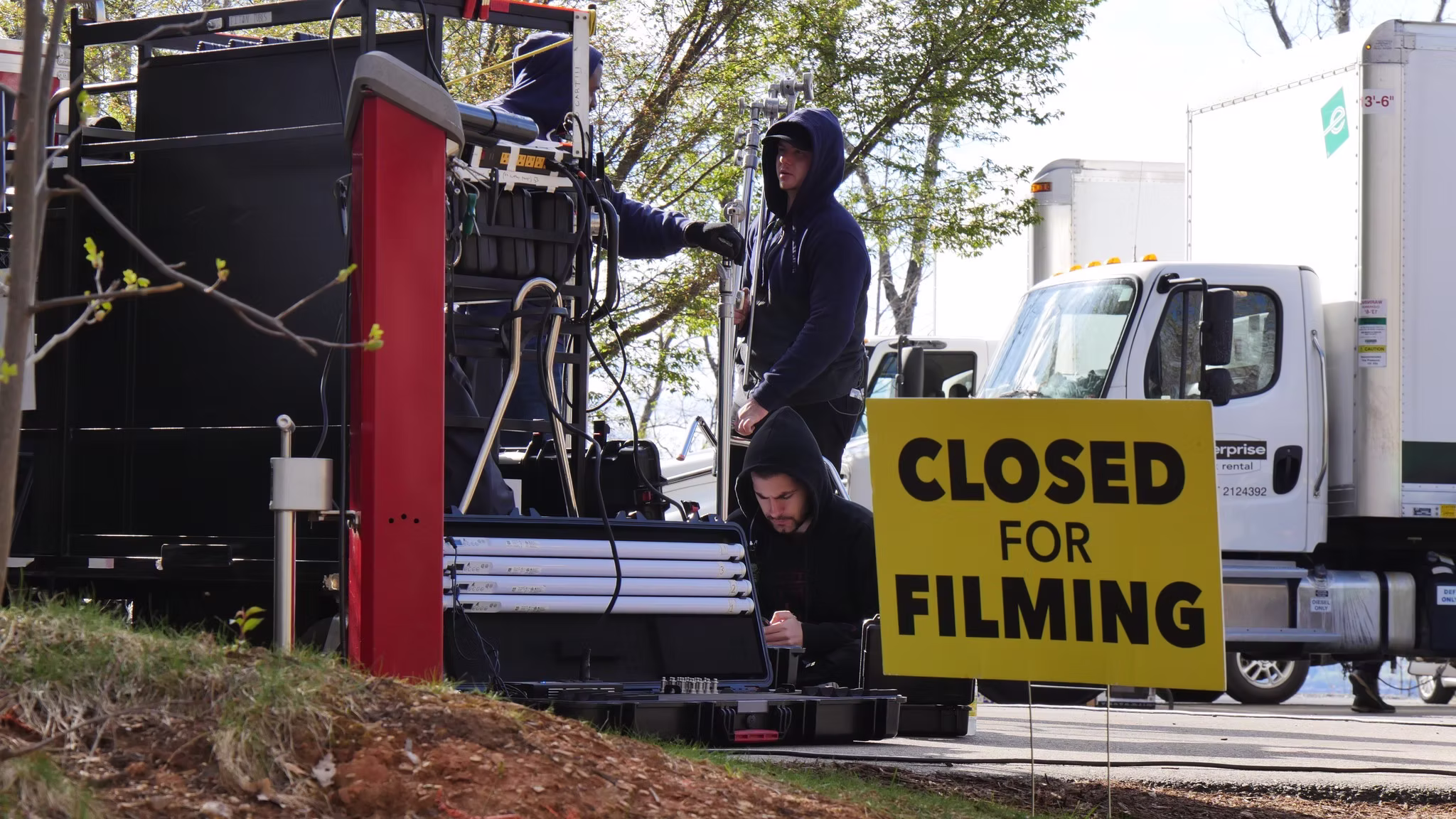 Behind the scenes on Miracle on the Precipice